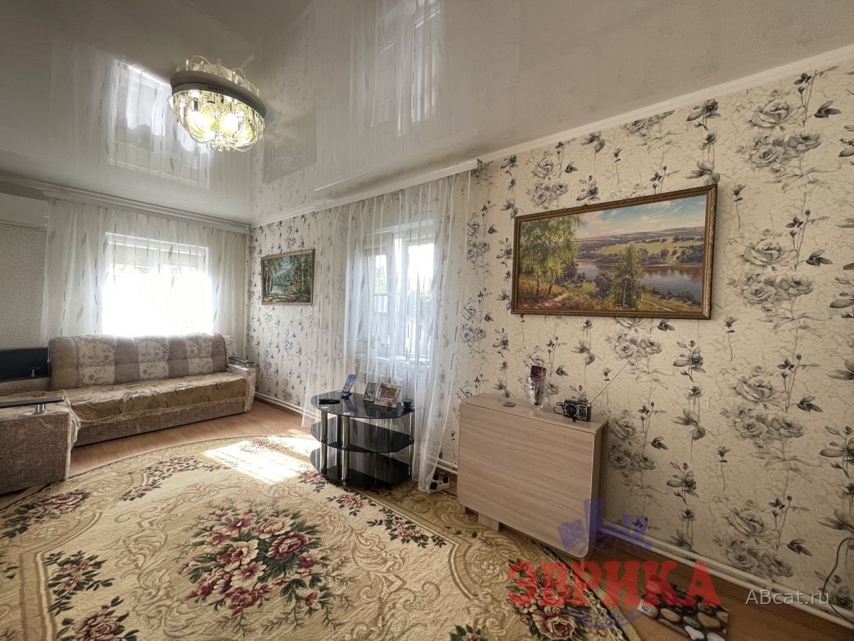 СРОЧНО !! Продается уютный дом в районе 9-й школы.
